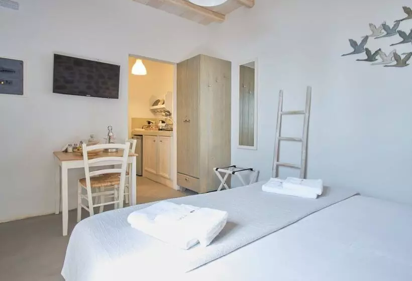 Cape Suites