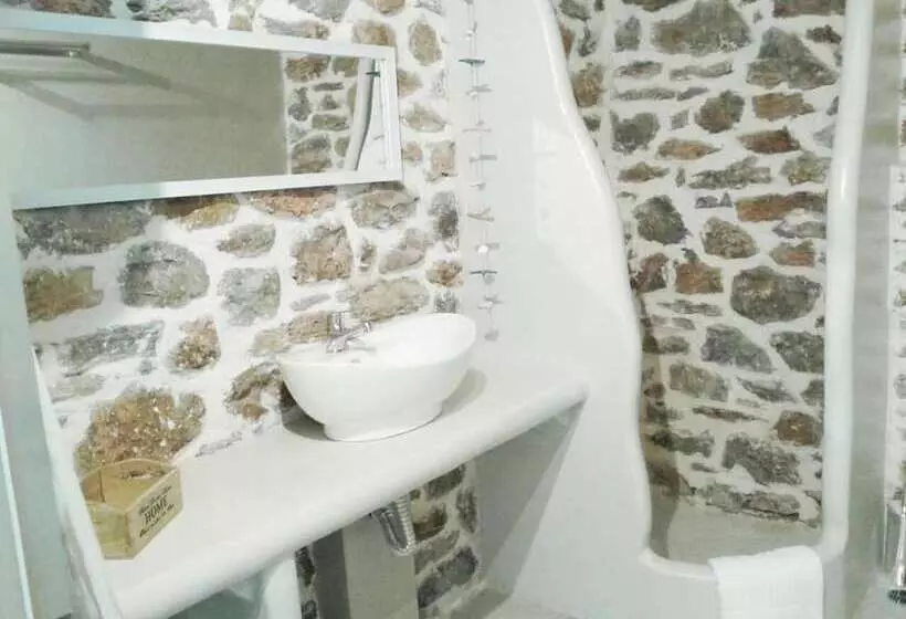 Cape Suites