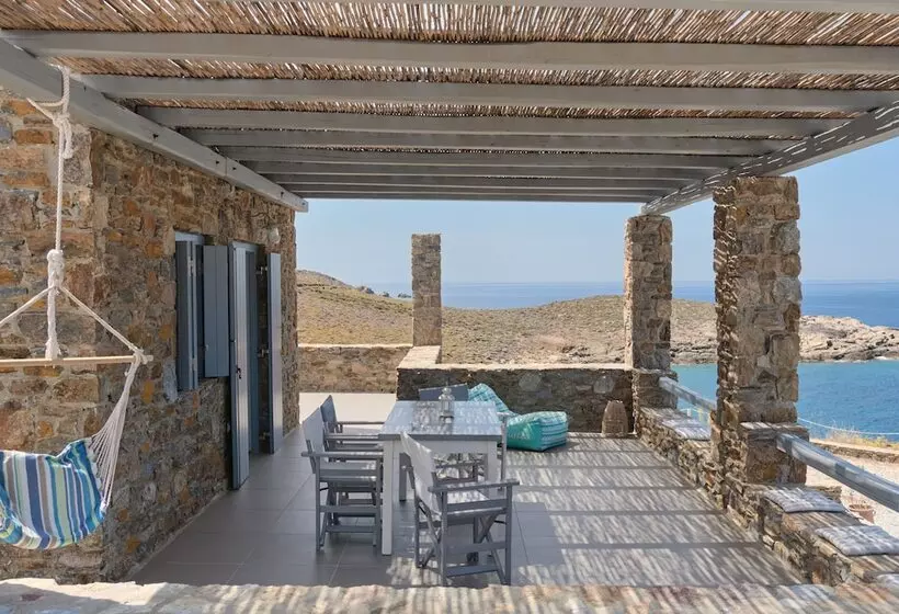 Cape Suites
