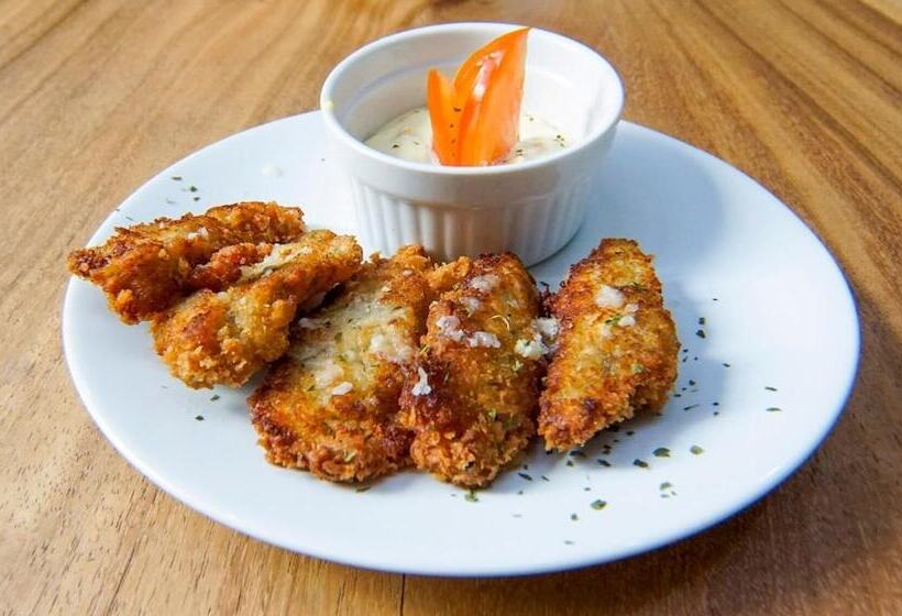 Отель Bintang Darmawan Villa