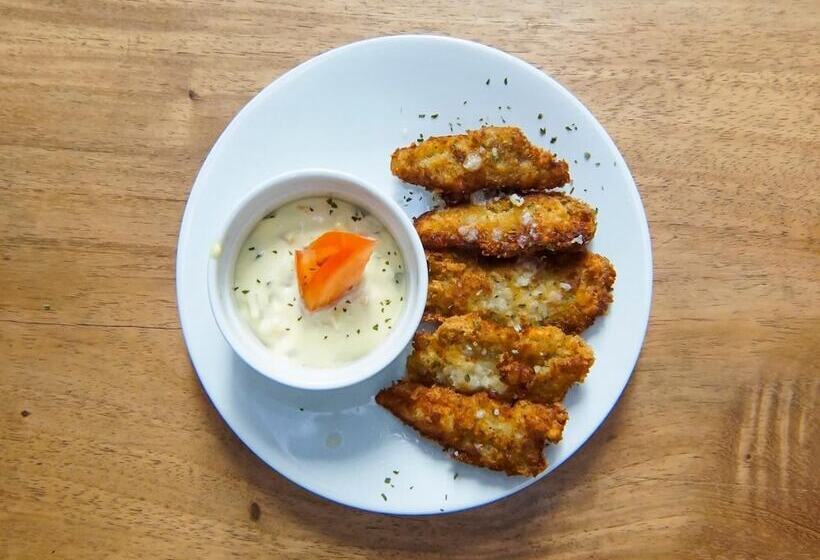 Отель Bintang Darmawan Villa