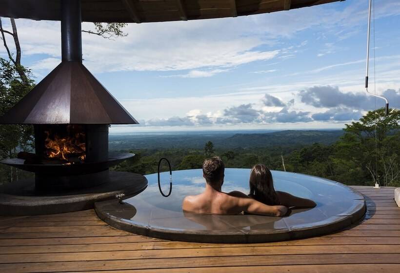 هتل Origins Lodge