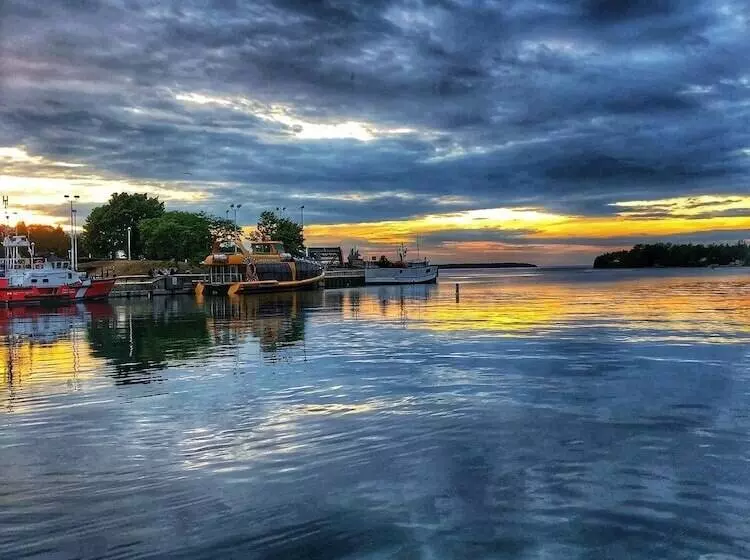 Majatalo The Robin S Nest Tobermory