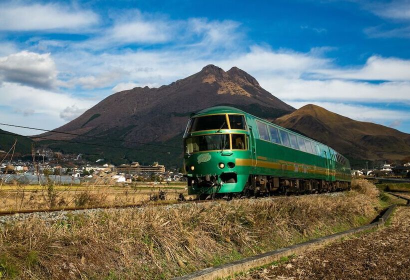 Ryokan Yufuin Lamp No Yado