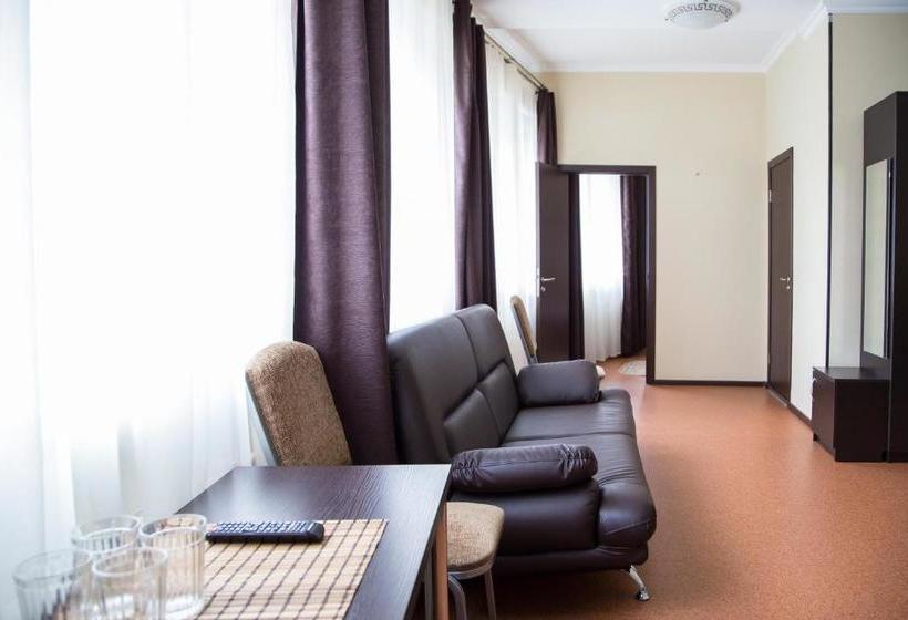 Отель Station Korolev