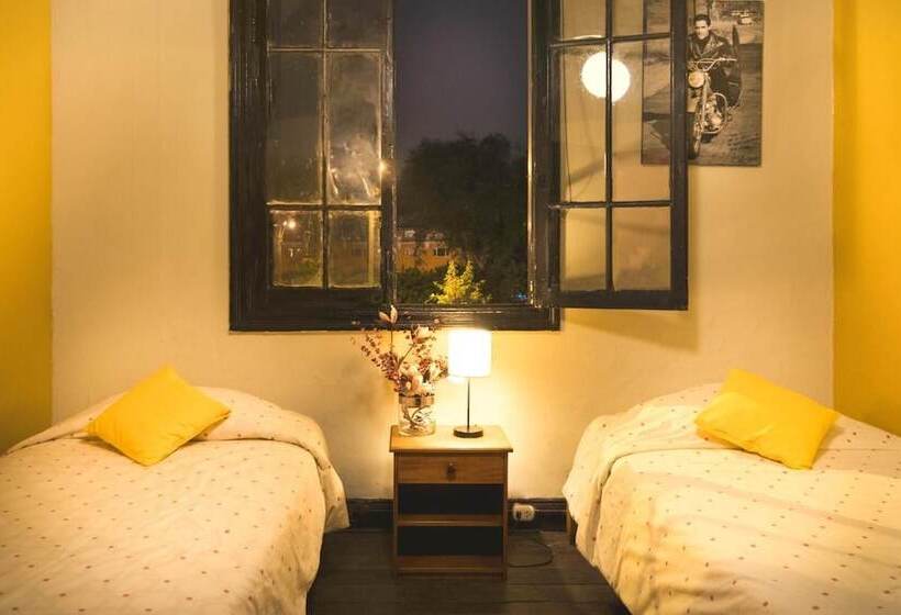 هاستل Flying Dog Lima B&b