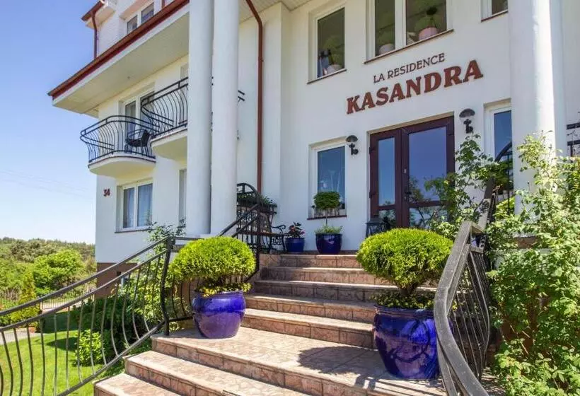 Aamiaismajoitus (B&B) La Residence Kasandra