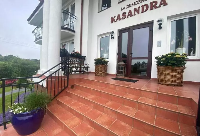 Aamiaismajoitus (B&B) La Residence Kasandra