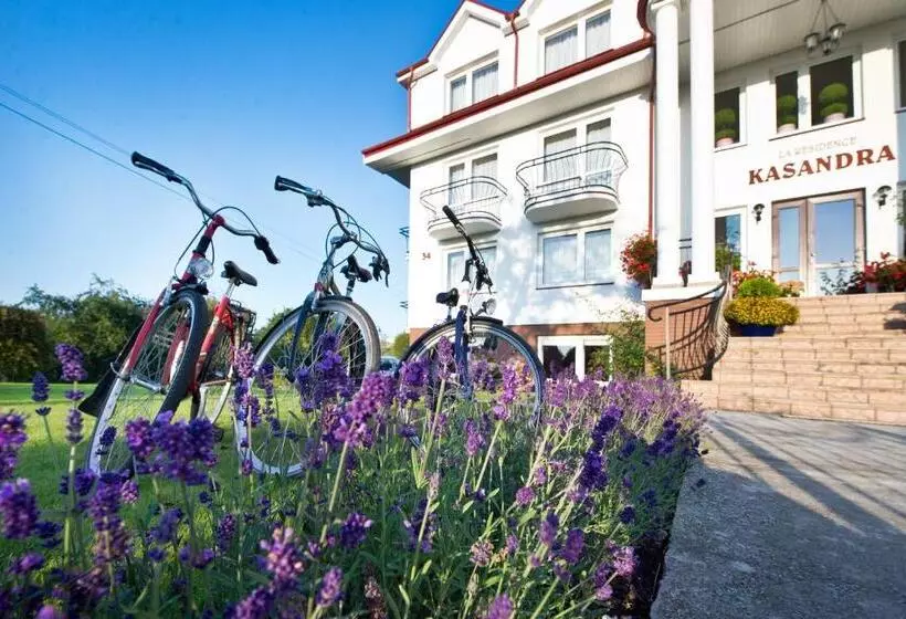 Aamiaismajoitus (B&B) La Residence Kasandra