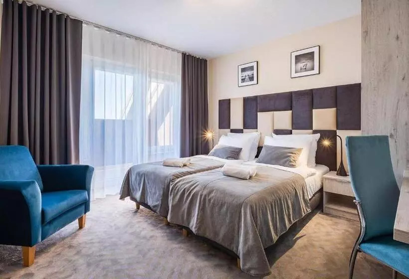 Hotelli Max Health Resort Spa