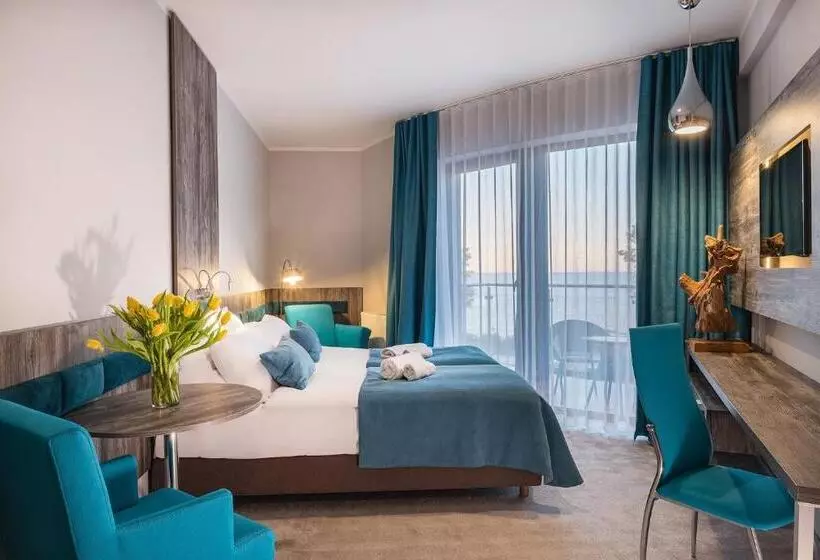 Hotelli Max Health Resort Spa