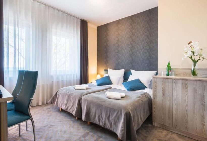 فندق Max Health Resort Spa