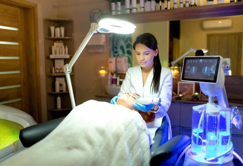 فندق Max Health Resort Spa