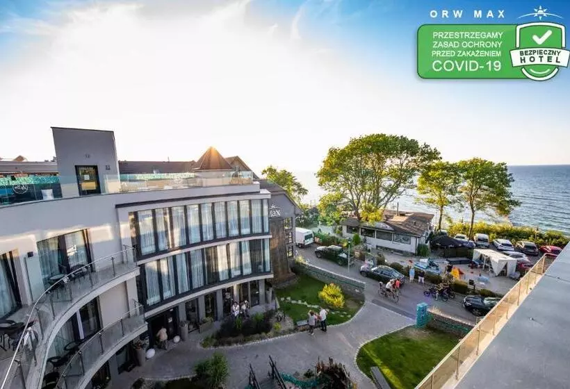 Hotelli Max Health Resort Spa