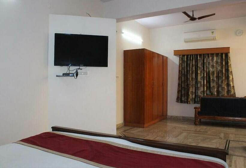 בית מלון כפרי Sukh Vilas Jaipur