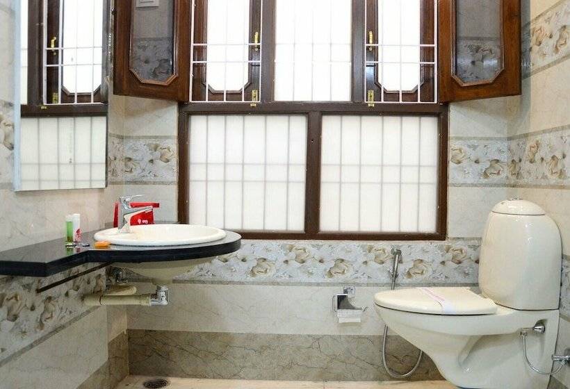 בית מלון כפרי Sukh Vilas Jaipur