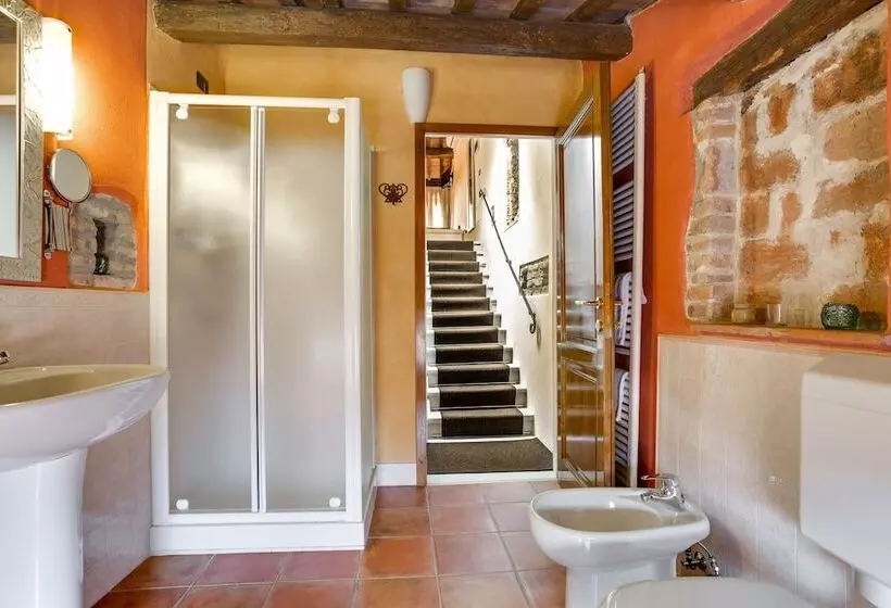 پانسیون Ferrara Rooms