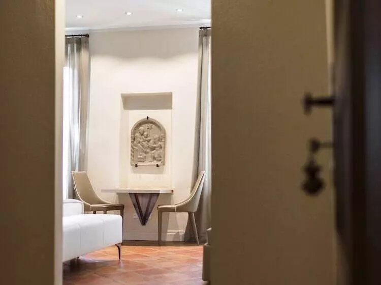 پانسیون Ferrara Rooms