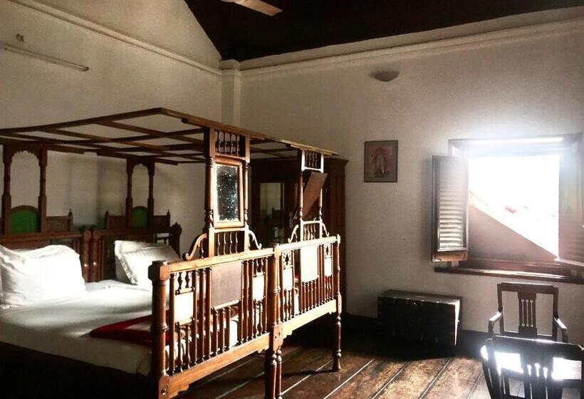 فندق Ballard Bungallow