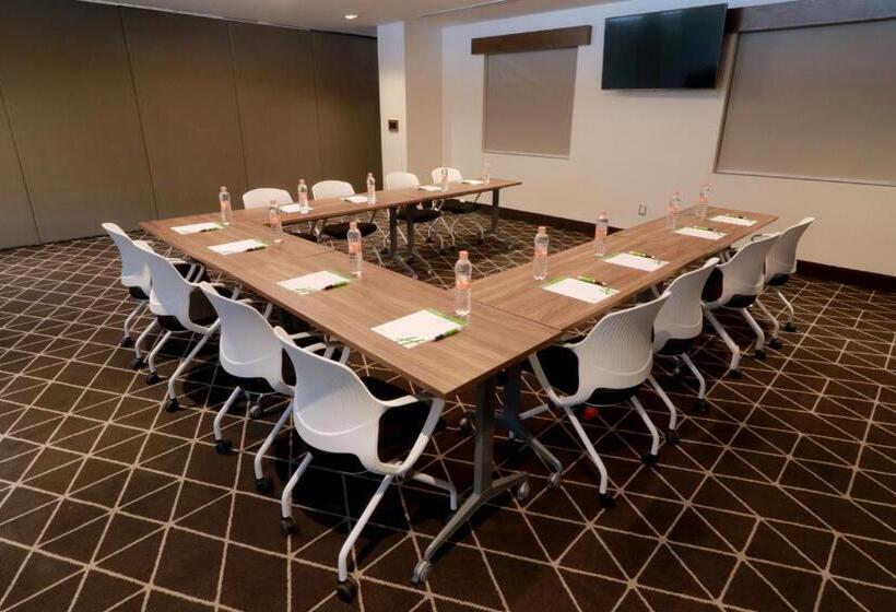 Otel Holiday Inn & Suites   Monterrey Apodaca Zona Airport, An Ihg