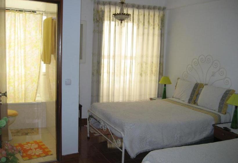 پانسیون Residencia Do Norte