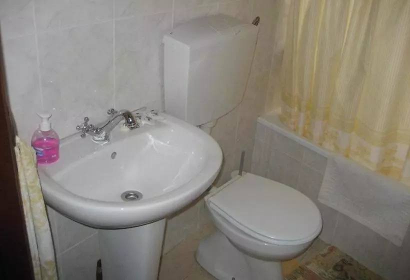 پانسیون Residencia Do Norte