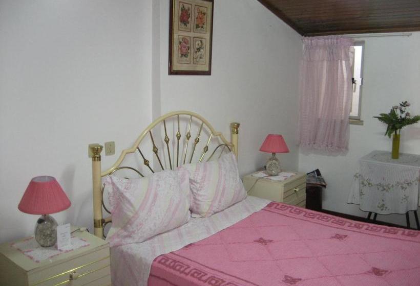 پانسیون Residencia Do Norte