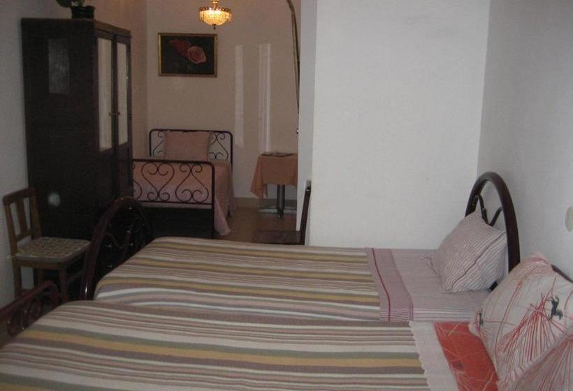 پانسیون Residencia Do Norte