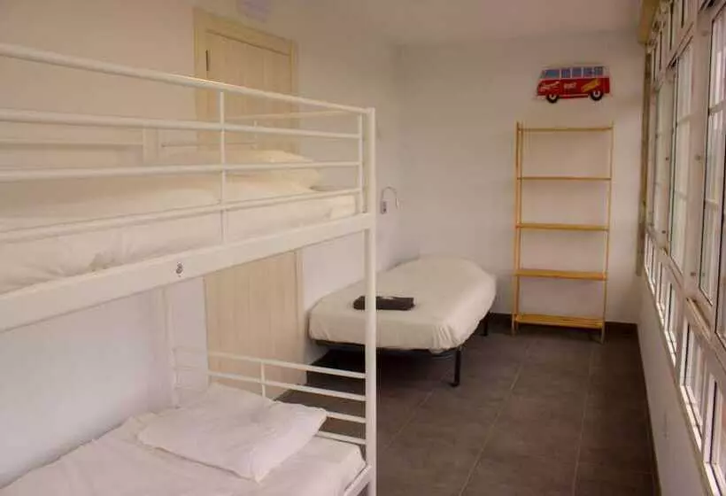 La Wave Surf Coruña   Hostel