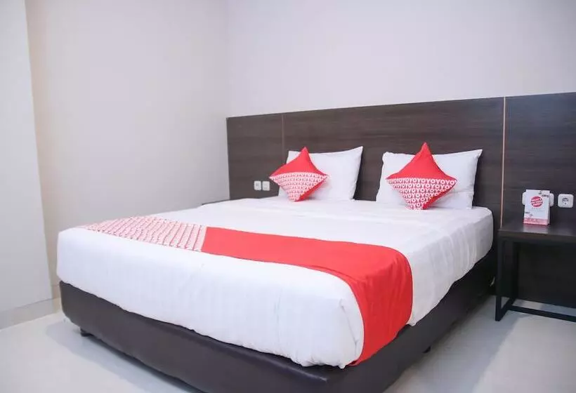 ホテル Azzahra Guest House By Oyo Rooms