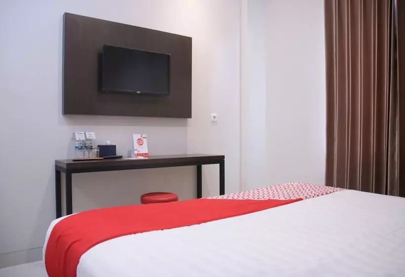 ホテル Azzahra Guest House By Oyo Rooms