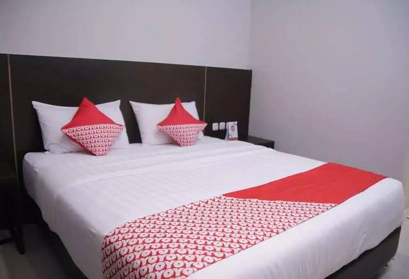 ホテル Azzahra Guest House By Oyo Rooms