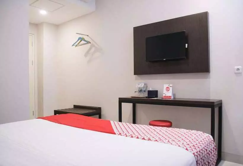 ホテル Azzahra Guest House By Oyo Rooms