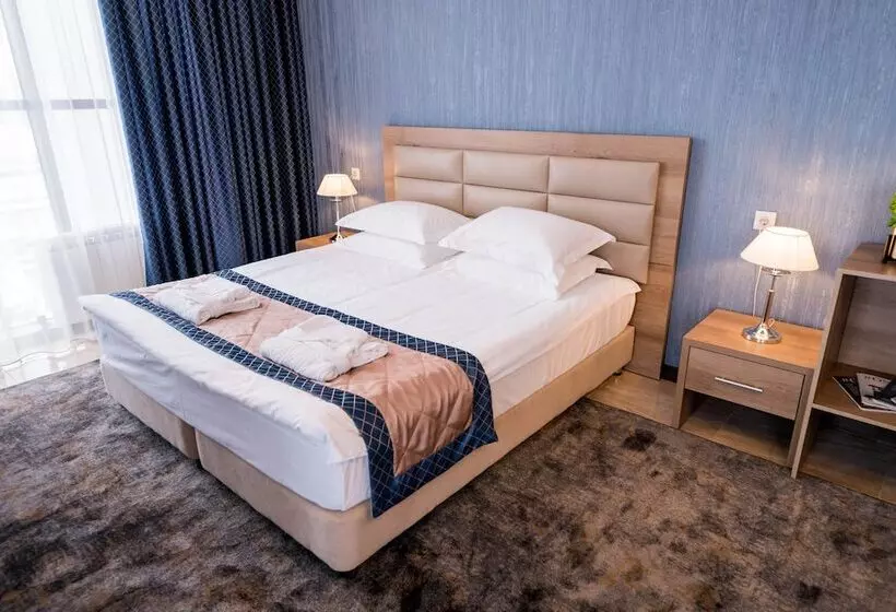 هتل Oasis Residence