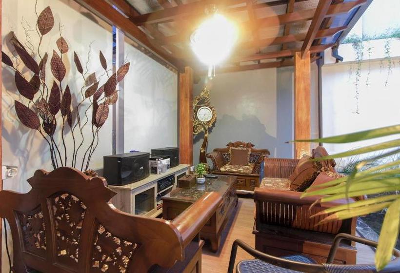 בית מלון כפרי Reddoorz Near Universitas Muhammadiyah Palangkaraya