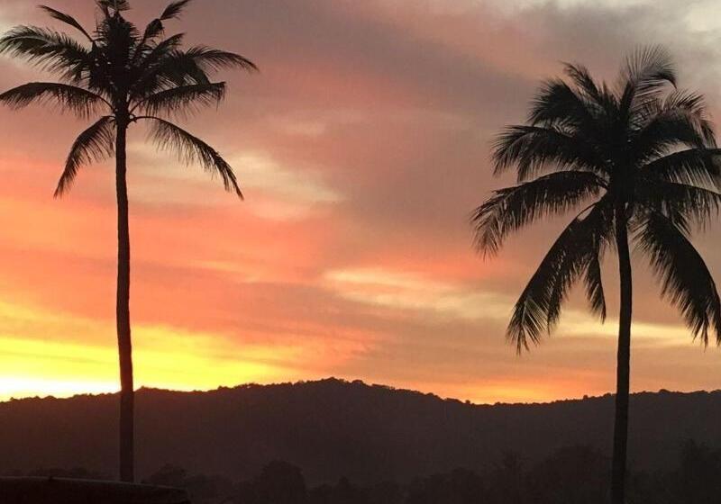 Purple Place Homestay Hostel