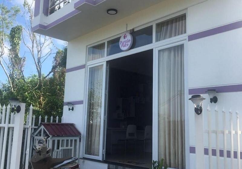 Purple Place Homestay Hostel
