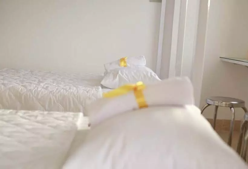 Purple Place Homestay  Hostel