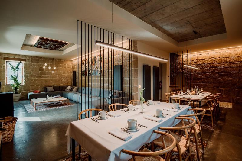 Palacio Condes De Cirac