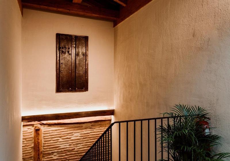 Palacio Condes De Cirac