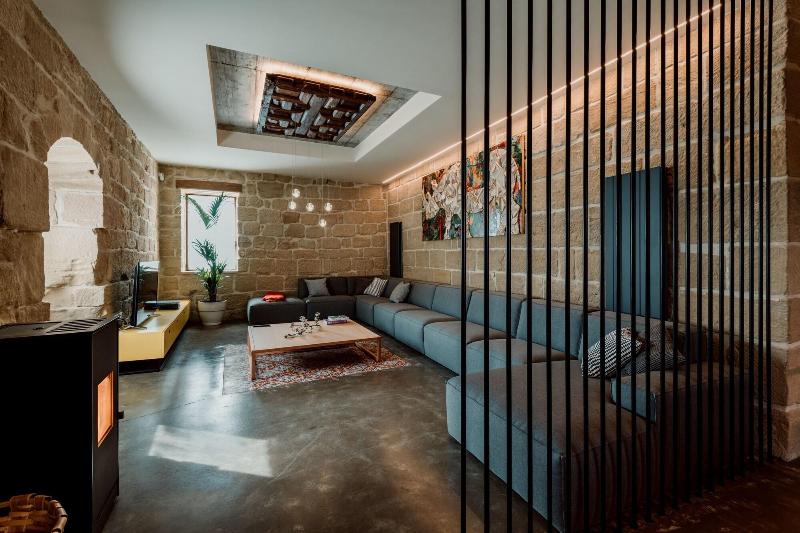 Palacio Condes De Cirac