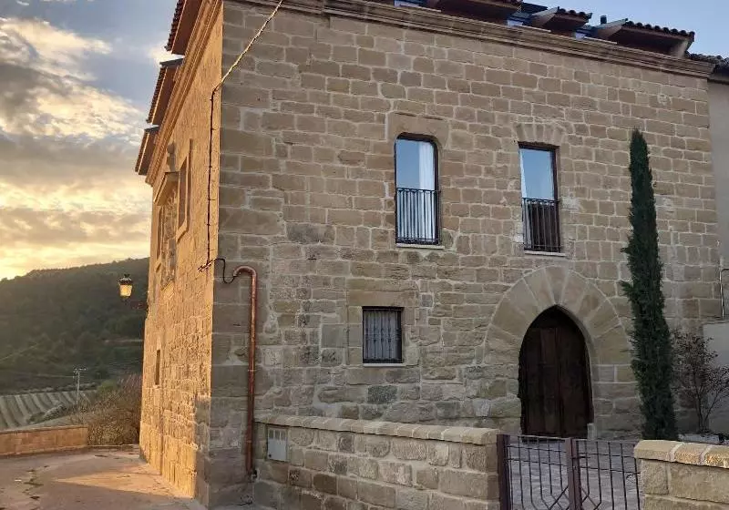 Palacio Condes De Cirac