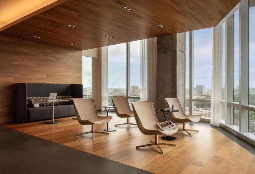 Sonder At Pierce Boston