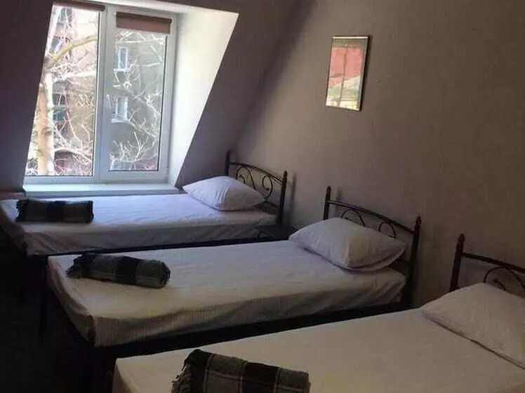 Hostel Koleso