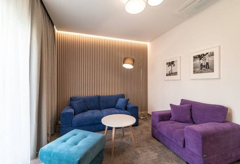 호텔 Hraniční Zámeček