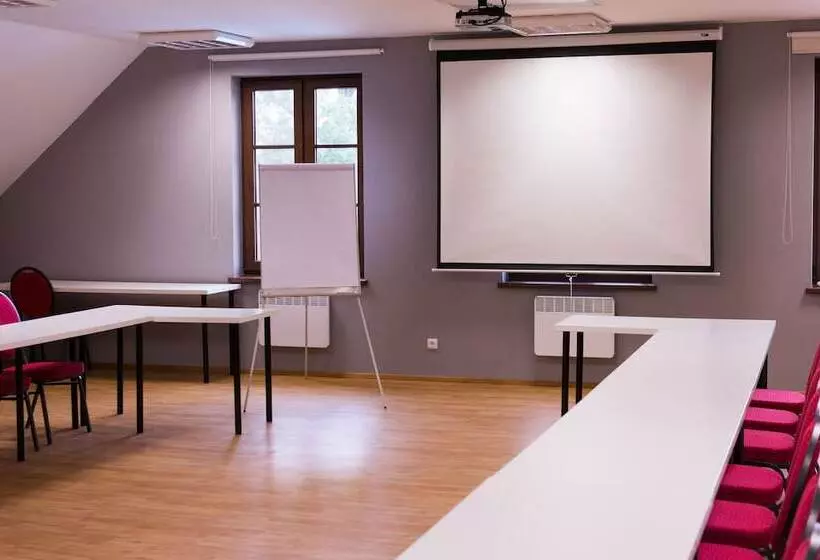 ホテル Hraniční Zámeček