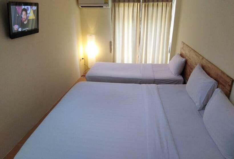 Отель R2 Zleeping Boutique