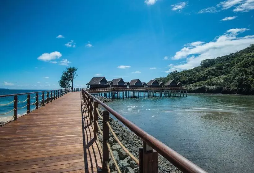 Hotelli The Pristine Villas And Bungalows At Palau Pacific Resort