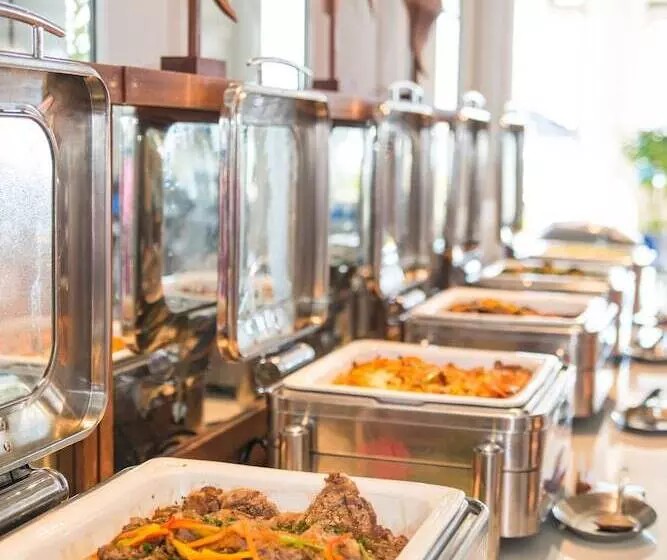 Hotelli The Pristine Villas And Bungalows At Palau Pacific Resort