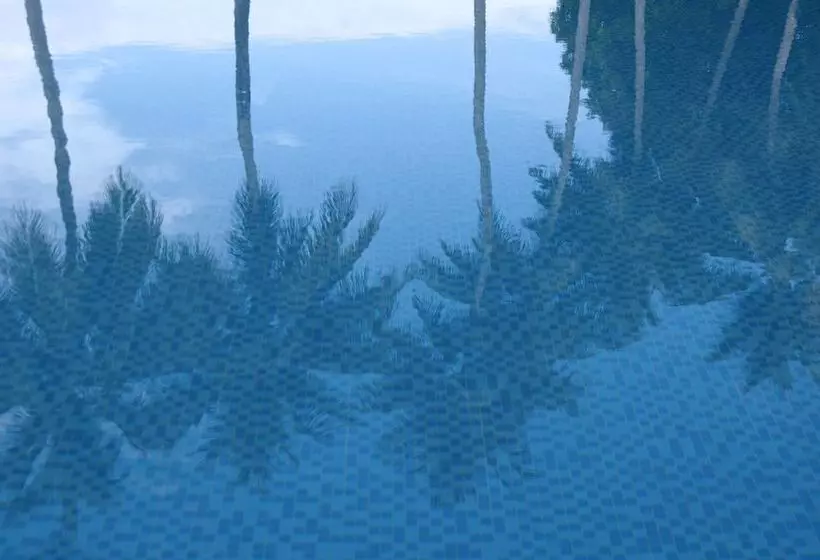 Hotelli The Pristine Villas And Bungalows At Palau Pacific Resort